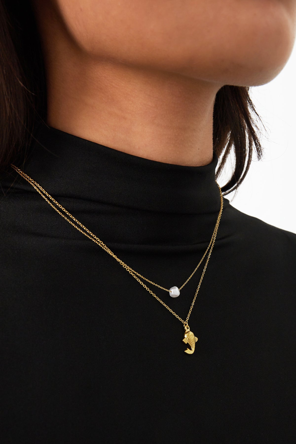 Fish and pearl Necklace - Goud kleur