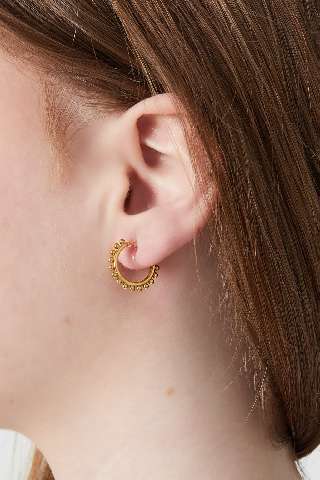 Oorbellen met opvallende ringclip